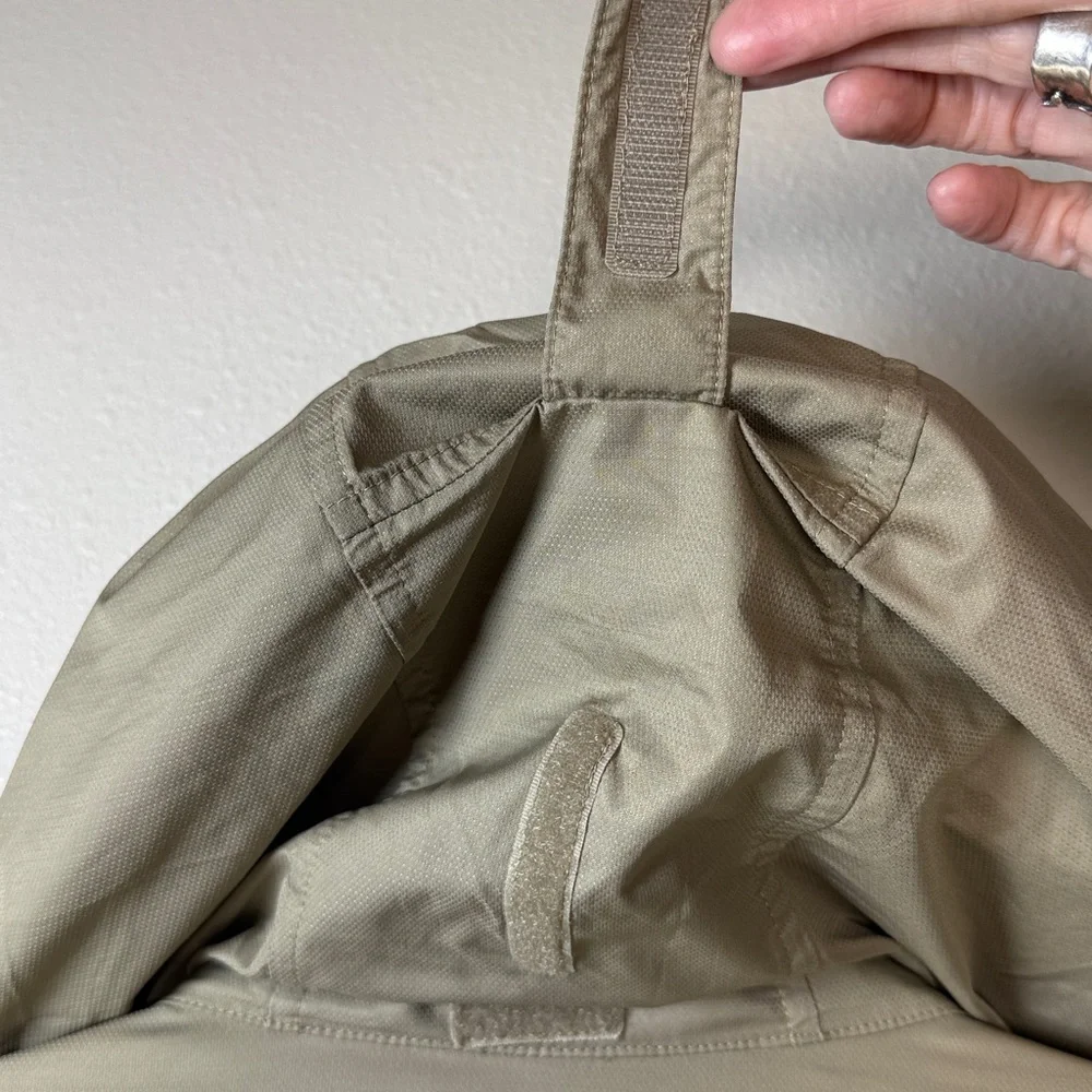 REI Hooded Windbreaker Jacket Men XL Tan  Neutral Outdoor Zip Pockets Mesh Lined